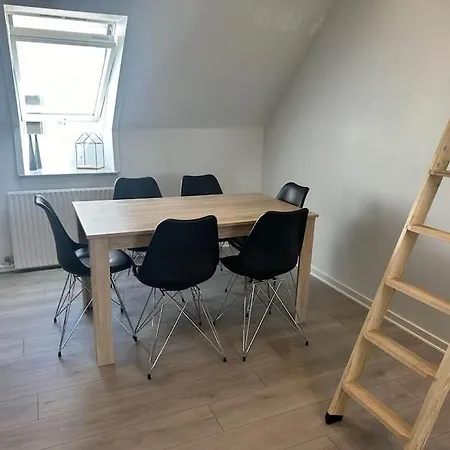 Nyrenoveret 2v I Den Gamle Bydel *